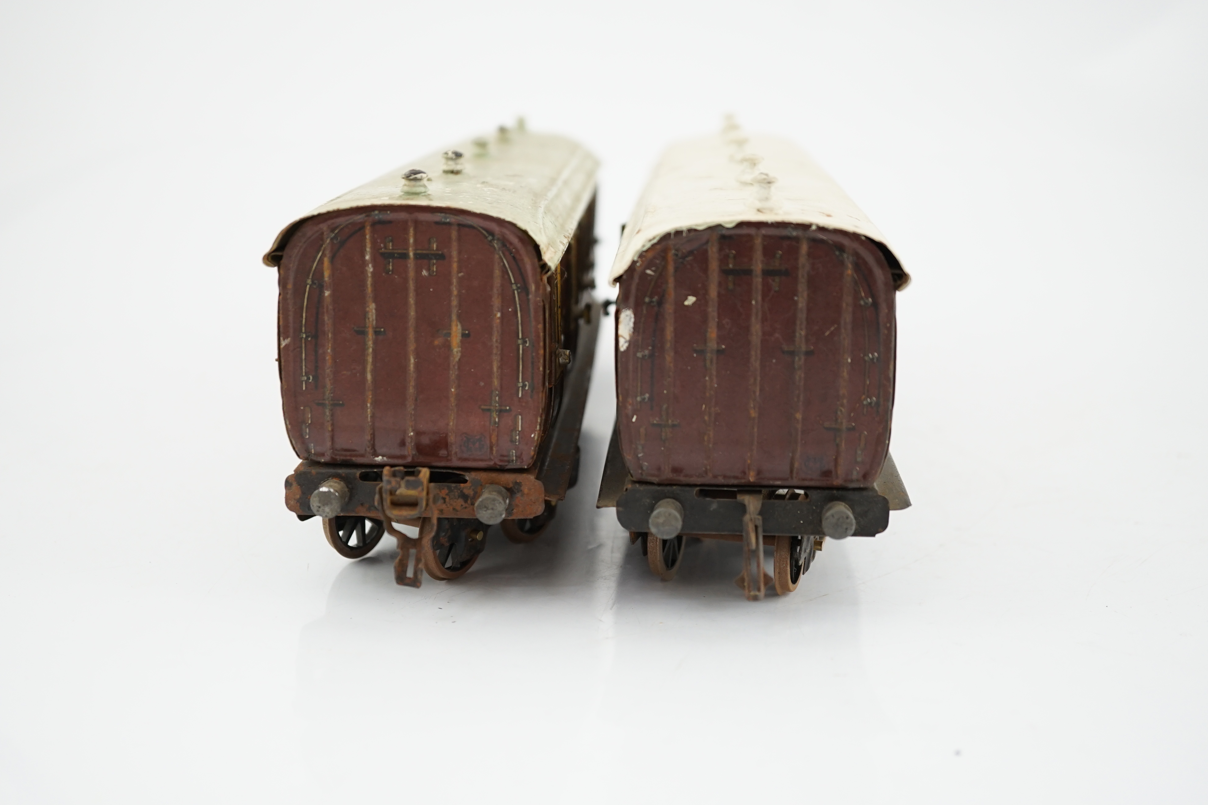 Two Marklin 0 gauge tinplate LNWR coaches; a First Third composite and a Full Guard’s van